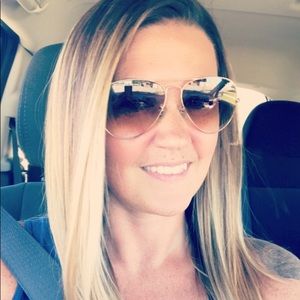 Meet your Posher, Lynette